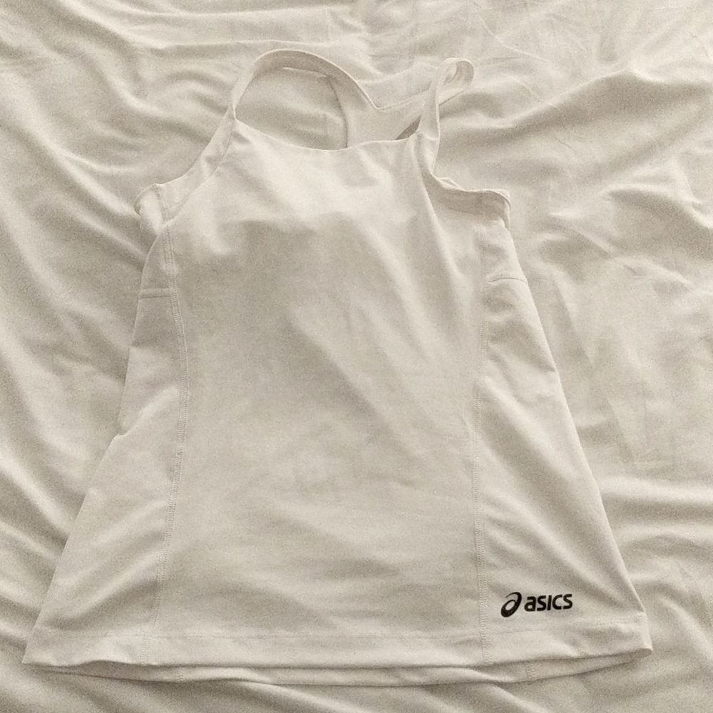 White workout tank top